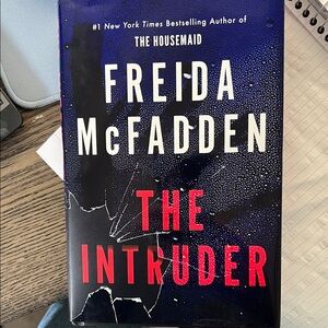 The Intruder by Freida McFadden Hardcover